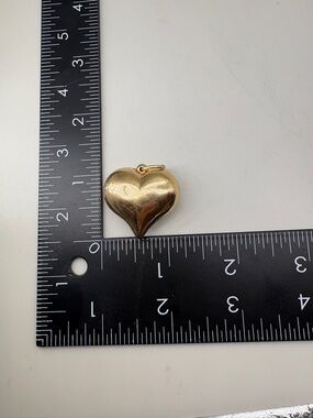 14k 1” Puffy Heart Pendant